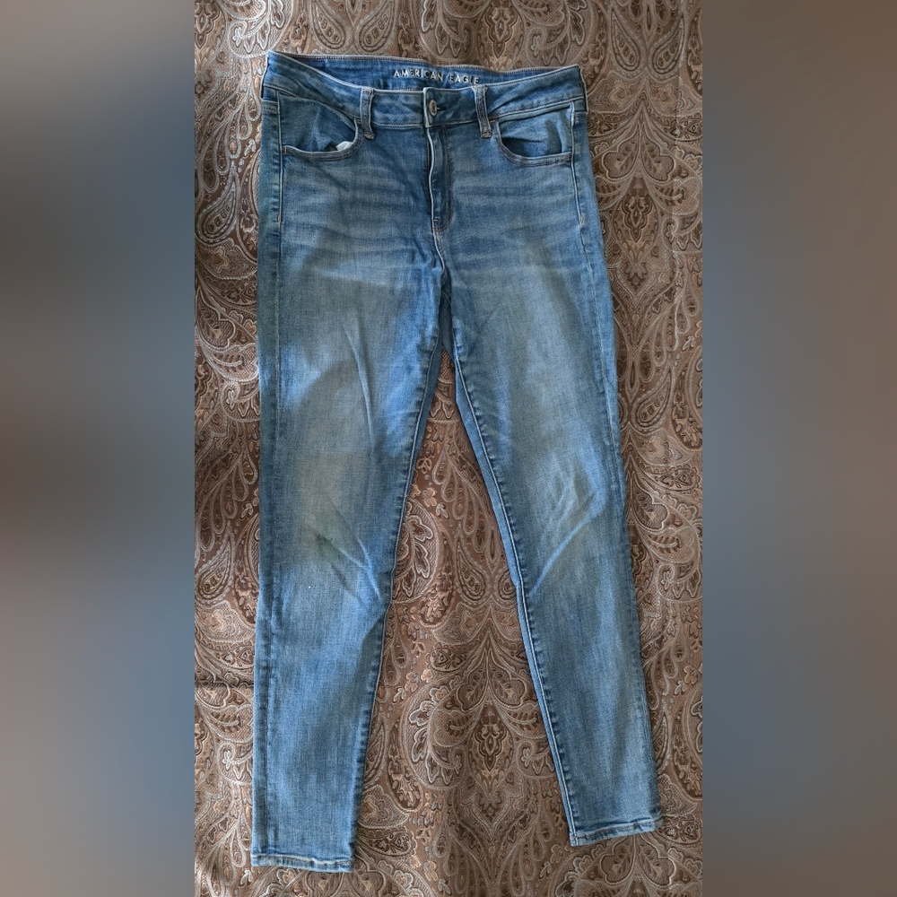 Womens blue jeans